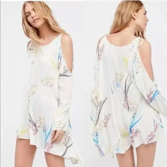Free people white floral tunic top clear skies ivory cold shoulder flare… - Picture 10 of 12